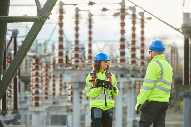Best Affordable Emergency Electrician  in Garden City, NY
